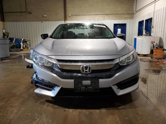 2HGFC2F51JH583984 - 2018 HONDA CIVIC LX SILVER photo 5