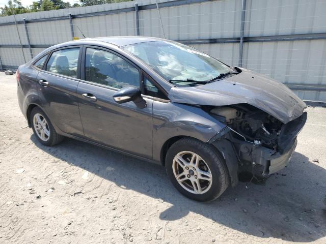3FADP4BJ6JM113241 - 2018 FORD FIESTA SE Gris foto 4