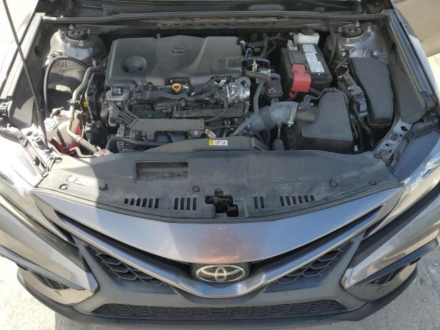 4T1G11AK9NU681000 - 2022 TOYOTA CAMRY SE GRAY photo 11