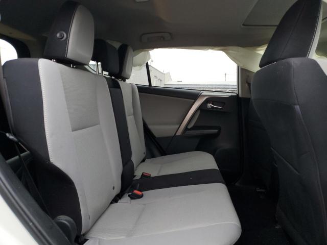 JTMRFREVXHJ708194 - 2017 TOYOTA RAV4 XLE WHITE photo 10