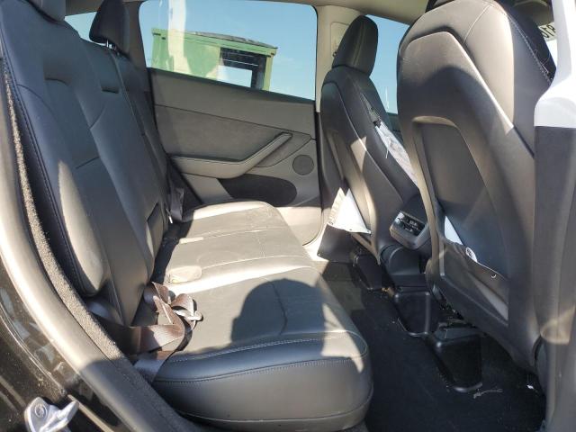 7SAYGDEE8RA242026 - 2024 TESLA MODEL Y Қара фото 10