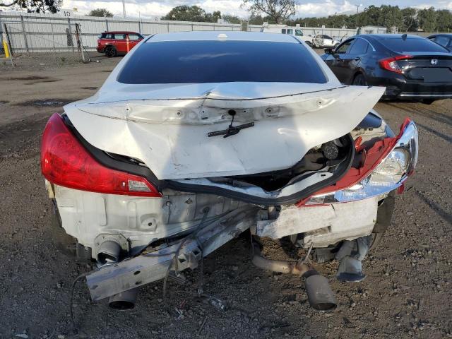 JN1CV6EK0AM102200 - 2010 INFINITI G37 BASE WHITE photo 6