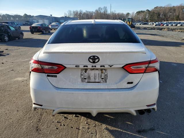 4T1B11HK6KU845492 - 2019 TOYOTA CAMRY L WHITE photo 6