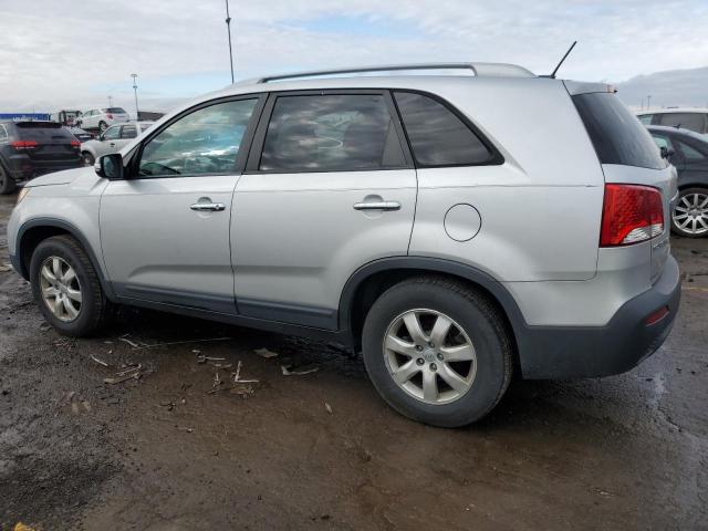 5XYKT3A64DG418064 - 2013 KIA SORENTO LX SILVER photo 2