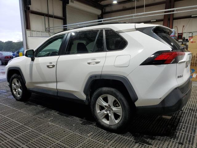 2T3P1RFV5KW041144 - 2019 TOYOTA RAV4 XLE 白色 照片 2