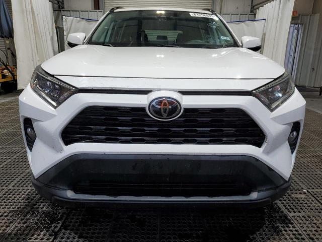 2T3P1RFV5KW041144 - 2019 TOYOTA RAV4 XLE 白色 照片 5