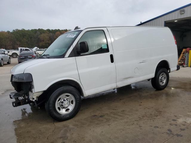 1GCWGAFP3M1231040 - 2021 CHEVROLET EXPRESS G2 WHITE photo 1