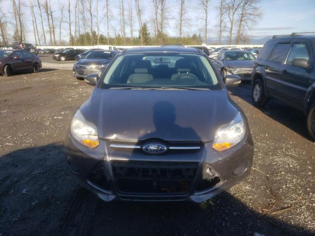 1FADP3K2XEL170374 - 2014 FORD FOCUS SE GRAY photo 5