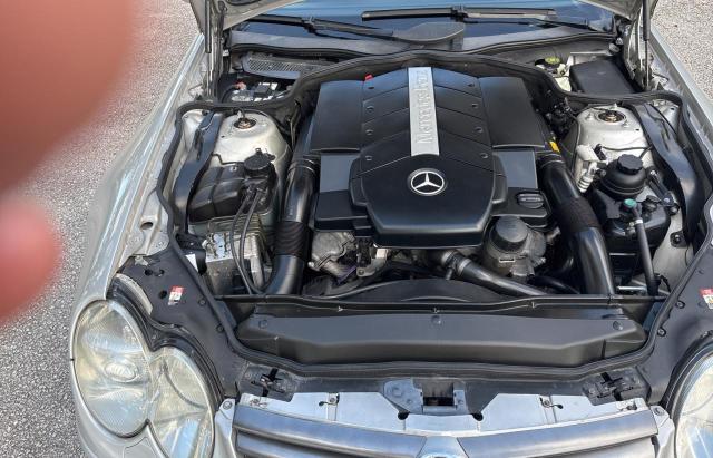 WDBSK75F03F029314 - 2003 MERZ SL 500R SILVER photo 7