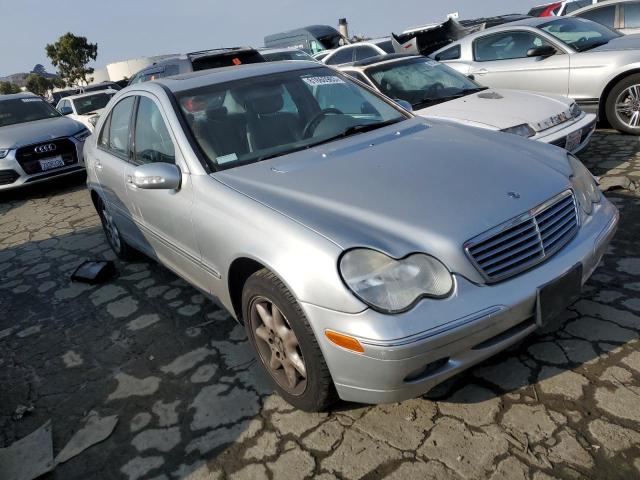 WDBRF61J62F255332 - 2002 MERCEDES-BENZ C 240 SILVER photo 4