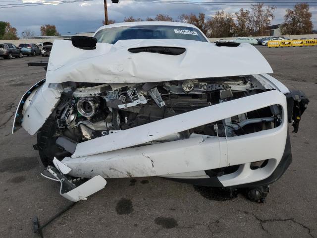 2C3CDZFJ9PH546165 - 2023 DODGE CHALLENGER R/T SCAT PACK WHITE photo 5