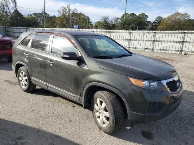 5XYKT3A10DG317821 - 2013 KIA SORENTO LX CHARCOAL photo 4