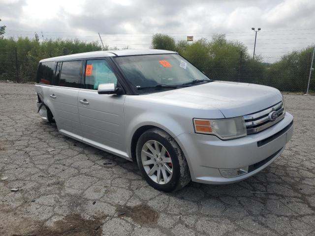 2FMGK5CC8BBD13371 - 2011 FORD FLEX SEL SILVER photo 4
