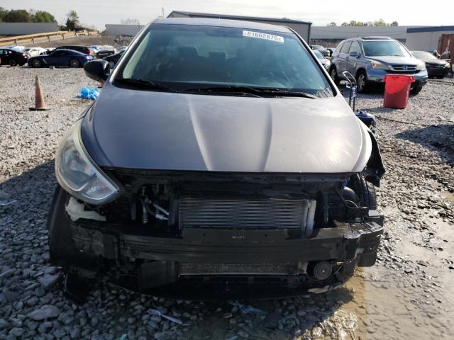 KMHCT4AE1GU072684 - 2016 HYUNDAI ACCENT SE GRAY photo 5
