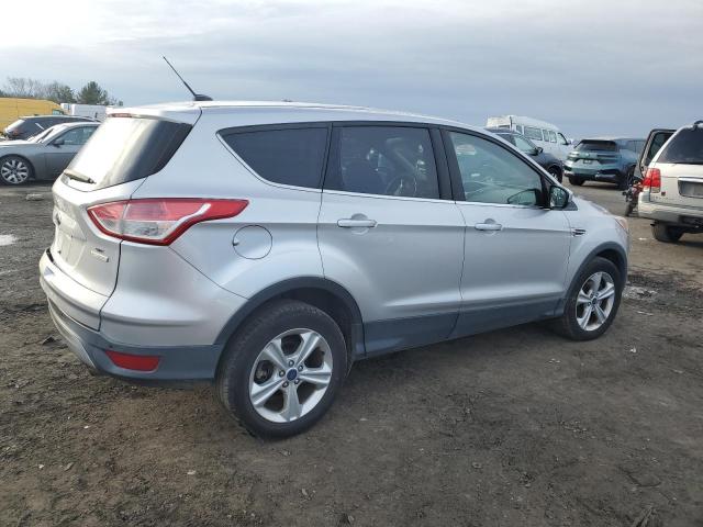 1FMCU0G92GUA13871 - 2016 FORD ESCAPE SE SILVER photo 3