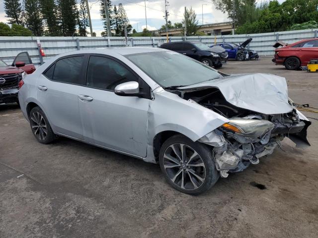 2T1BURHE4HC768051 - 2017 TOYOTA COROLLA L SILVER photo 4