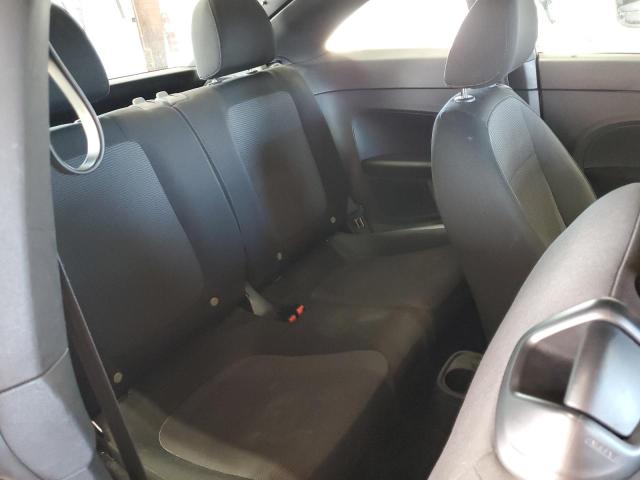 3VWF17AT7EM659056 - 2014 VOLKSWAGEN BEETLE 银色 照片 11