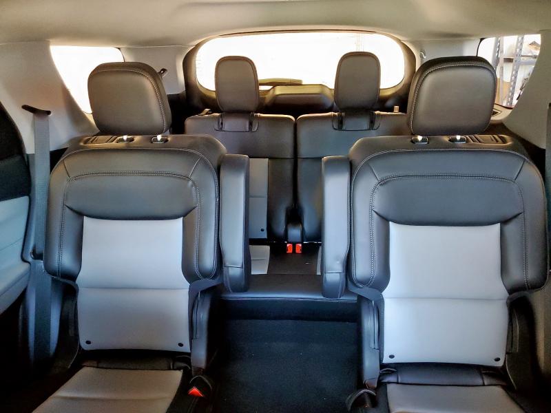 1FMSK8DH5PGB33416 - 2023 FORD EXPLORER XLT 灰色 照片 10