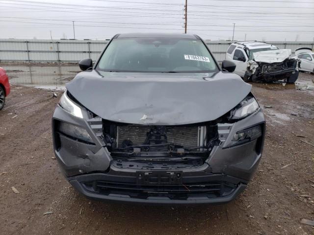 5N1AT3AB6MC823707 - 2021 NISSAN ROGUE S GRAY photo 5