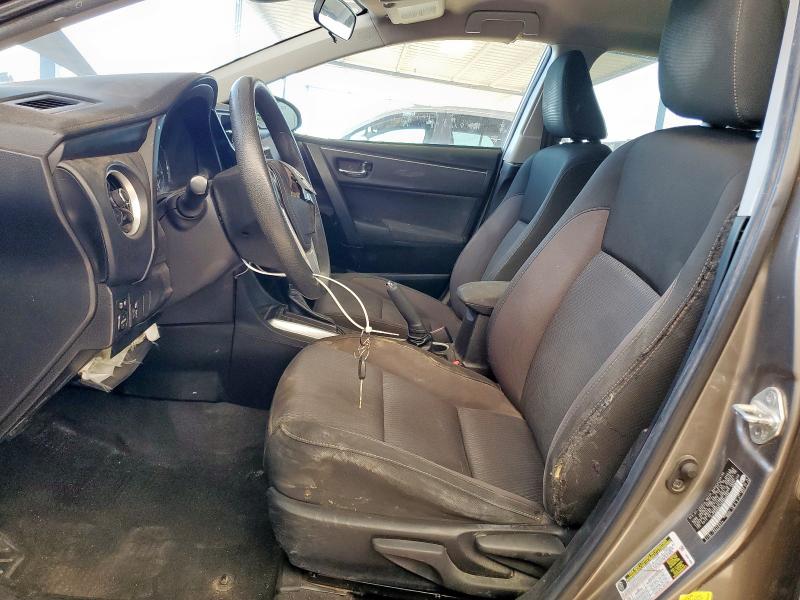 5YFBURHE1KP869684 - 2019 TOYOTA COROLLA L GRAY photo 7