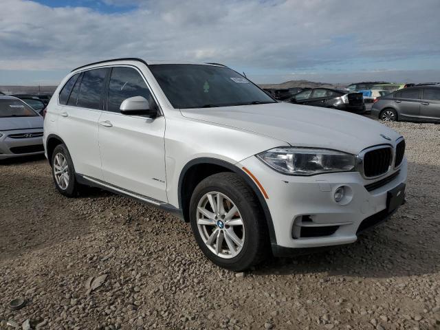 5UXKR0C56F0P02465 - 2015 BMW X5 XDRIVE35I WHITE photo 4