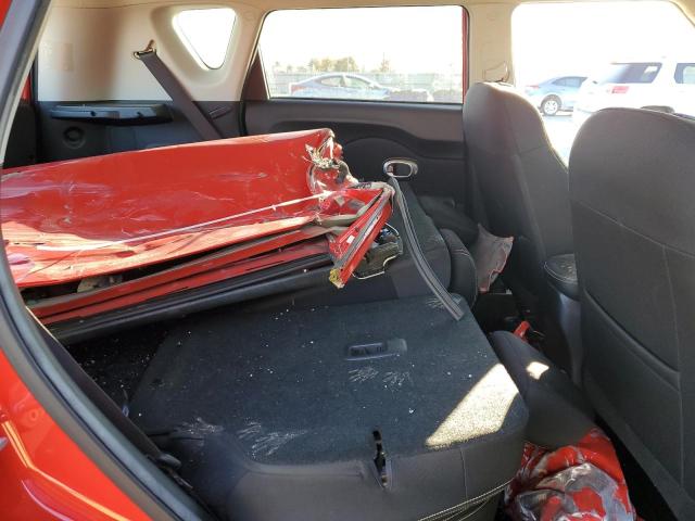 KNDJP3A52G7850578 - 2016 KIA SOUL + RED photo 11