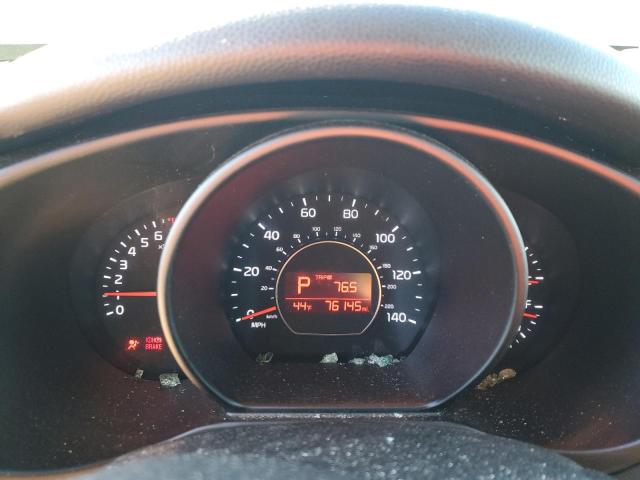 KNDJP3A52G7850578 - 2016 KIA SOUL + RED photo 9