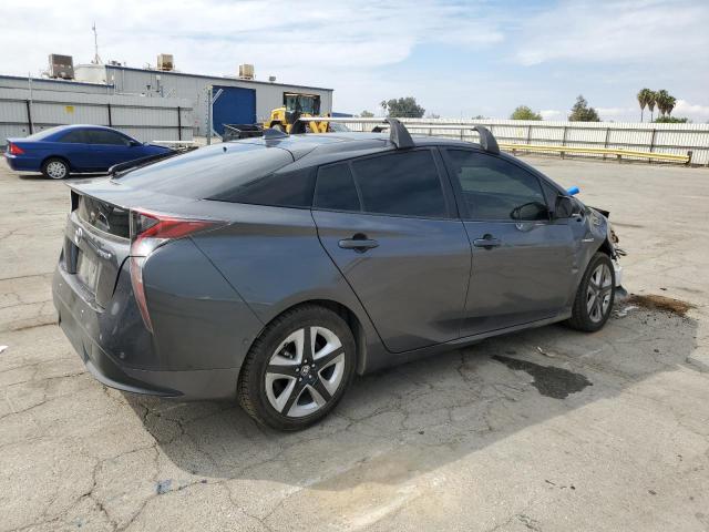 JTDKARFU6J3066377 - 2018 TOYOTA PRIUS ნაცრისფერი ფოტო 3