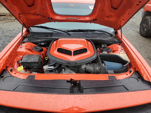 2C3CDZFJ3GH331834 - 2016 DODGE CHALLENGER R/T SCAT PACK ORANGE photo 11