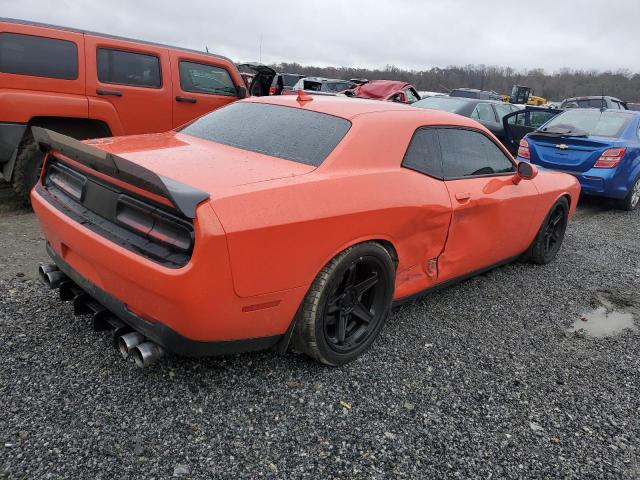 2C3CDZFJ3GH331834 - 2016 DODGE CHALLENGER R/T SCAT PACK ORANGE photo 3