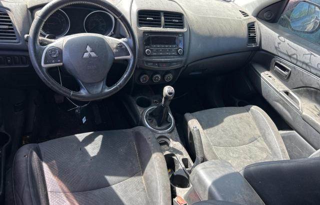 4A4AP3AUXFE050475 - 2015 MITS OUTLANDER SPORT ES 石墨色 照片 9