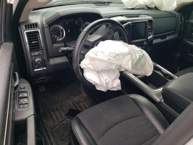 3C6UR5DL1JG108706 - 2018 RAM 2500 SLT Белый фото 8