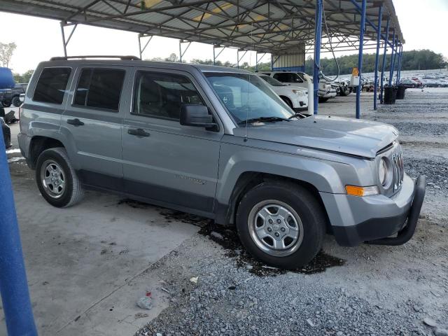 1C4NJPBA5GD502250 - 2016 JEEP PATRIOT SPORT Argent photo 4