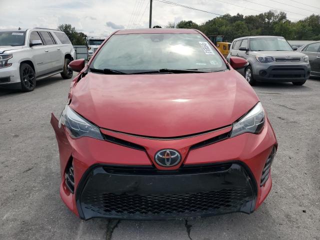 2T1BURHE1JC068798 - 2018 TOYOTA COROLLA L Kırmızı fotoğraf 5