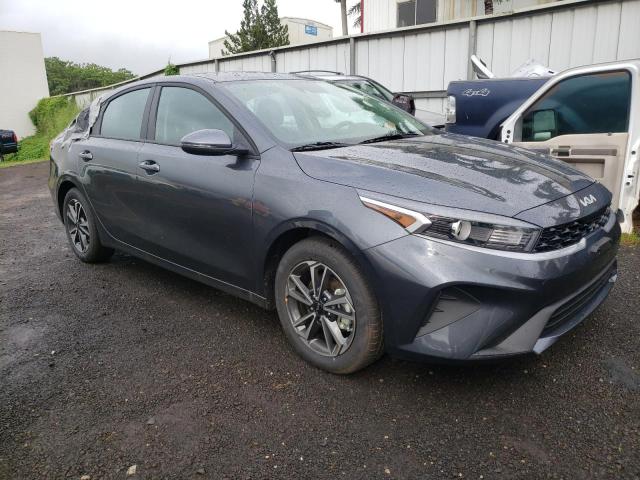 3KPF24AD1RE701129 - 2024 KIA FORTE LX GRAY photo 4