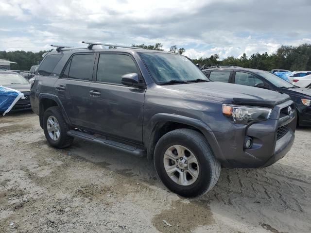 JTEBU5JR5J5538927 - 2018 TOYOTA 4RUNNER SR5/SR5 PREMIUM Մոխրագույն լուսանկար 4