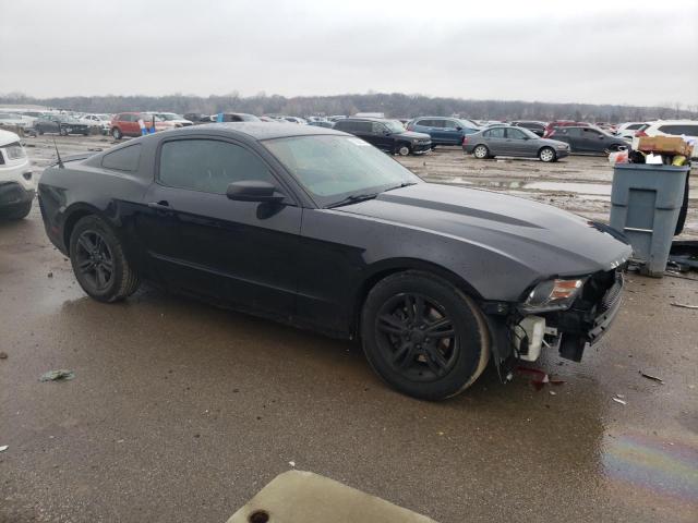 1ZVBP8AM7C5227209 - 2012 FORD MUSTANG BLACK photo 4