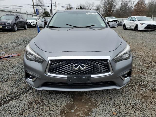 JN1EV7AR7JM439884 - 2018 INFINITI Q50 LUXE GRAY photo 5