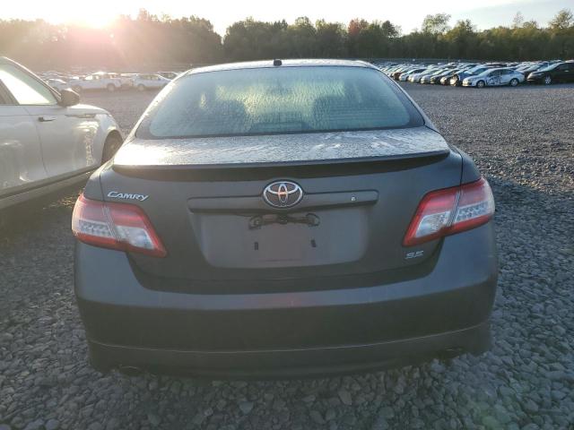 4T1BF3EKXBU198211 - 2011 TOYOTA CAMRY BASE GRAY photo 6