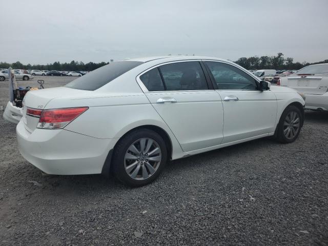 1HGCP3F84CA035342 - 2012 HONDA ACCORD EXL WHITE photo 3