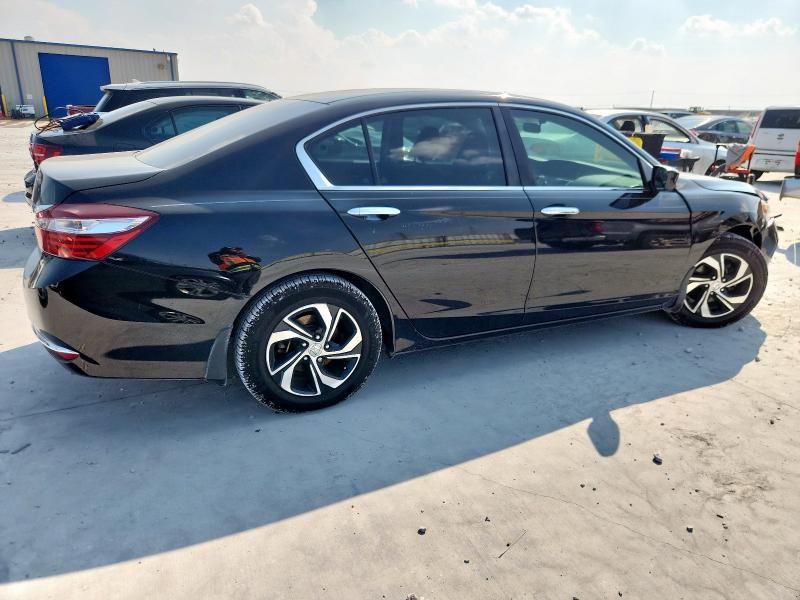 1HGCR2F32HA147797 - 2017 HONDA ACCORD LX შავი ფოტო 3