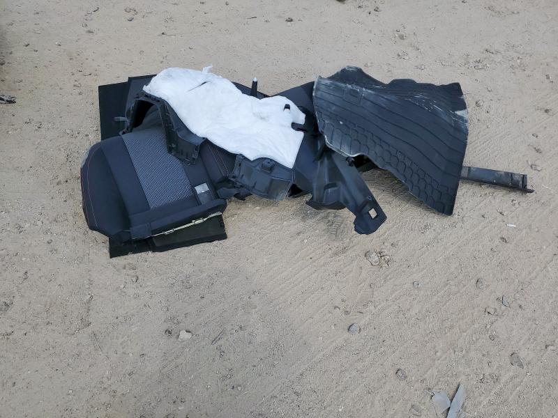 JF2GTAEC1N8212639 - 2022 SUBARU CROSSTREK PREMIUM SILVER photo 12