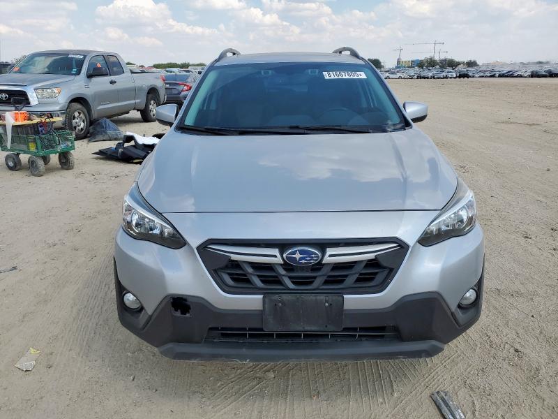 JF2GTAEC1N8212639 - 2022 SUBARU CROSSTREK PREMIUM SILVER photo 5