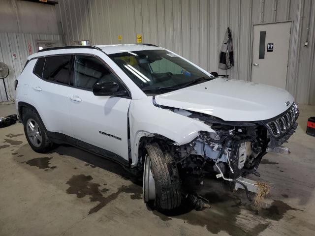 3C4NJDBN0RT604862 - 2024 JEEP COMPASS LATITUDE Սպիտակ լուսանկար 4