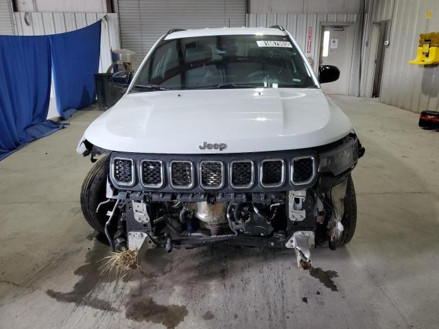 3C4NJDBN0RT604862 - 2024 JEEP COMPASS LATITUDE Սպիտակ լուսանկար 5
