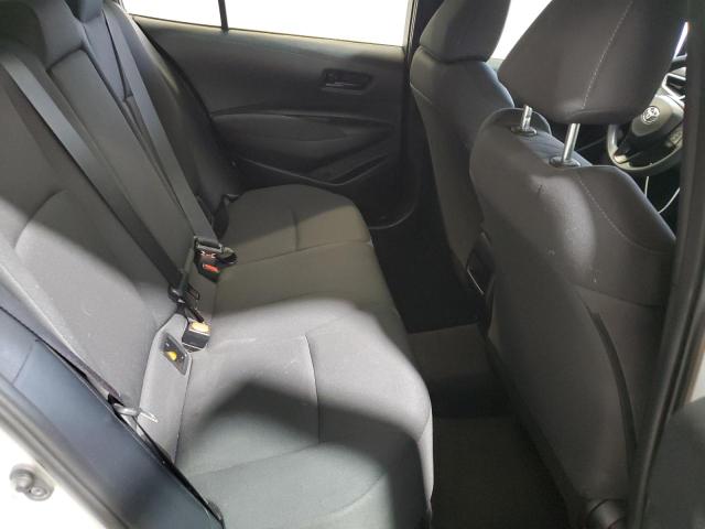 5YFEPMAE8NP329187 - 2022 TOYOTA COROLLA LE ვერცხლისფერი ფოტო 10