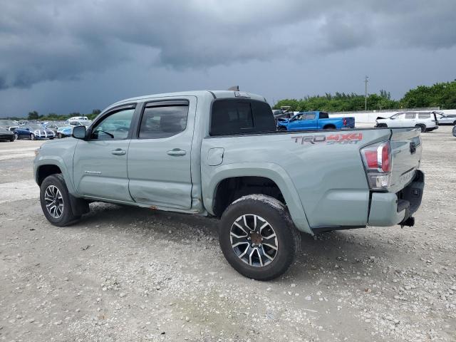 3TYCZ5AN5NT064067 - 2022 TOYOTA TACOMA DOUBLE CAB رمادي صورة 2