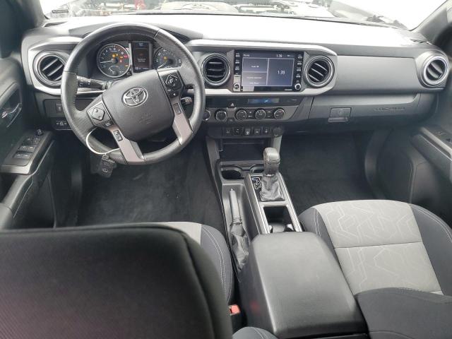 3TYCZ5AN5NT064067 - 2022 TOYOTA TACOMA DOUBLE CAB رمادي صورة 8