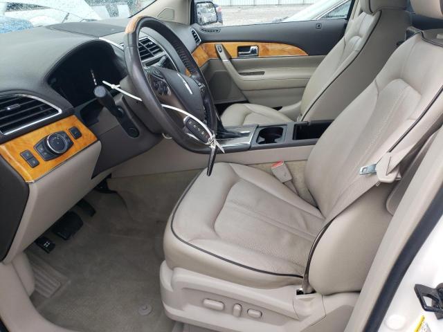 2LMDJ6JK4CBL07983 - 2012 LINCOLN MKX WHITE photo 7