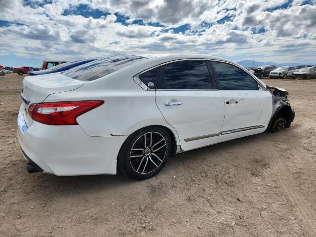 1N4AL3AP7GC199569 - 2016 NISSAN ALTIMA 2.5 WHITE photo 3